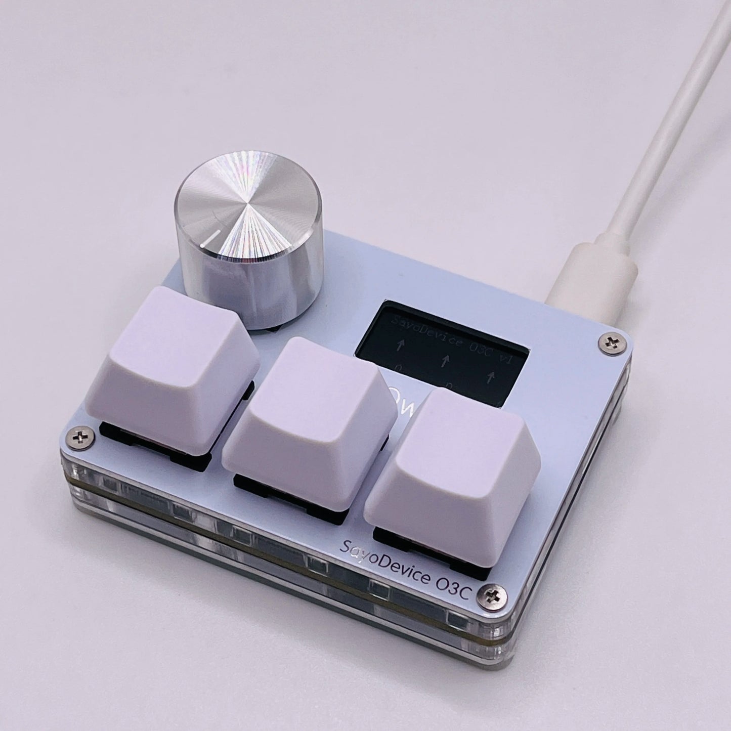 SayoDevice O3C: Teclado Magnético OSU! con Pantalla y Rapid Trigger