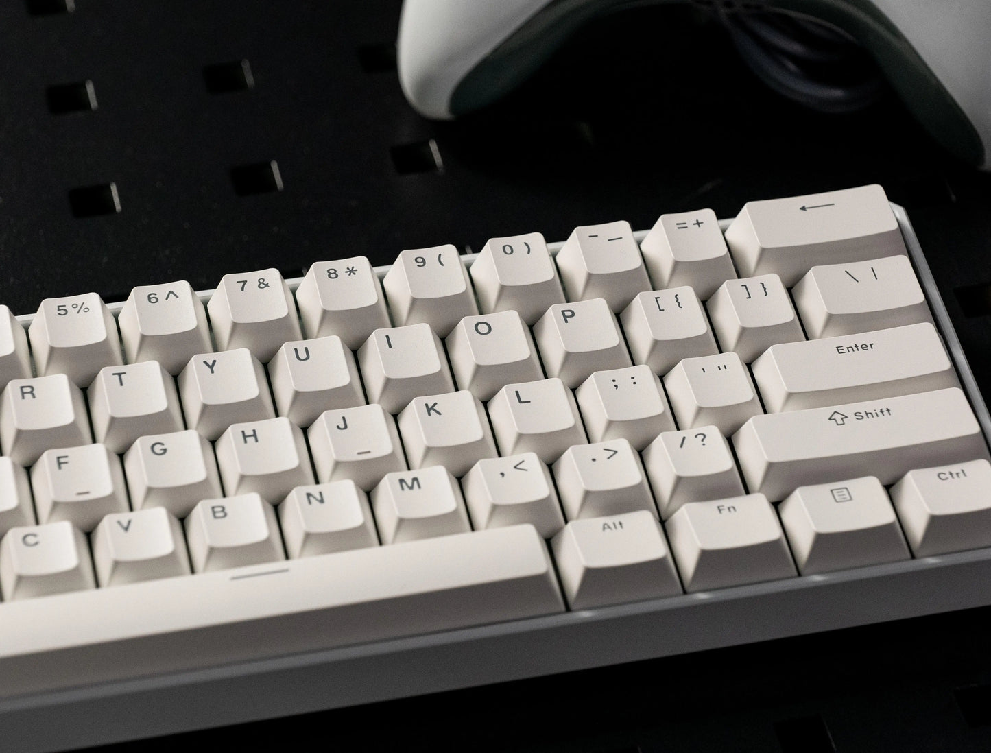 MonsGeek FUN60: Teclado Magnético 8K (Rapid Trigger 0.01mm)